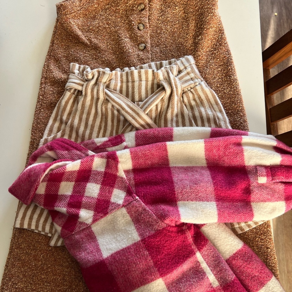 Zara 4t/5t Bundle Cream and Brown Striped Knitwear